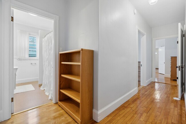 Building Photo - 151 Dartmouth St