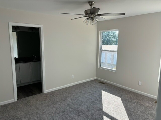 Building Photo - 905 Jefferson St