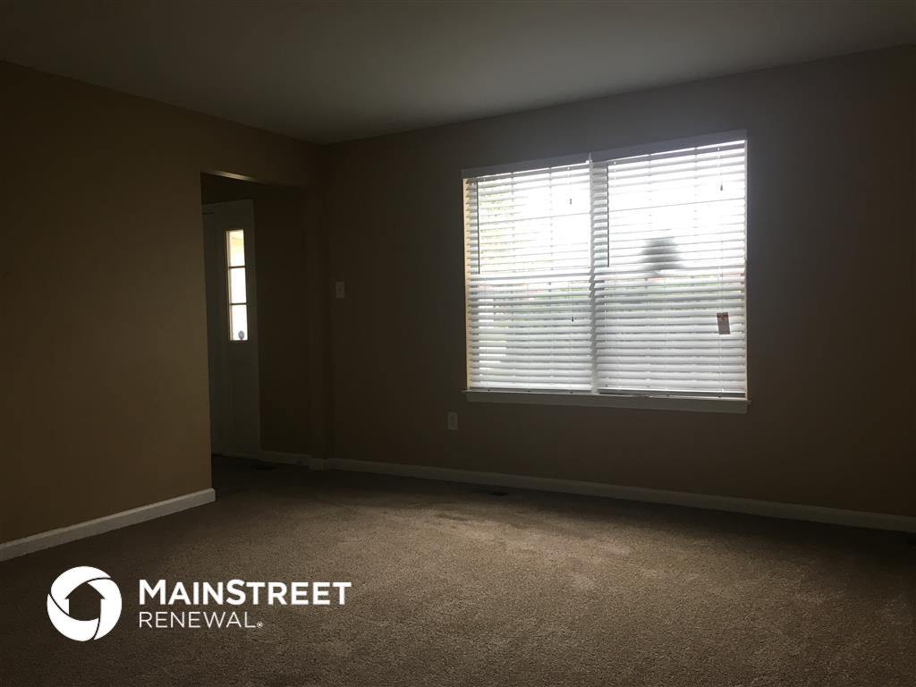 Building Photo - 14319 Riverfront Dr