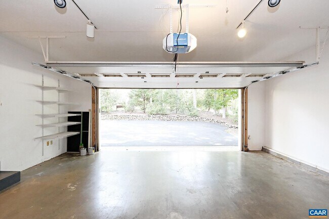 Building Photo - 2952 Cove Trce