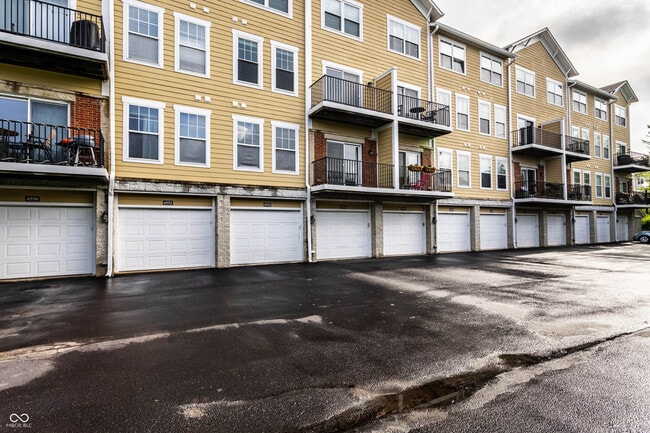 Building Photo - 6556 Reserve Dr