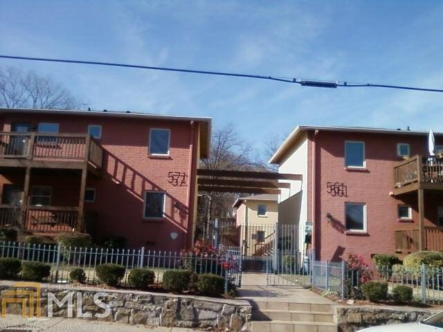 Building Photo - 561 Formwalt St SW
