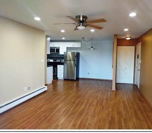 Building Photo - 973 Crimson Ct
