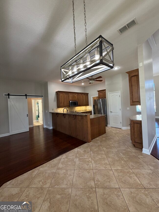 Building Photo - 108 Heron's Nest Cir