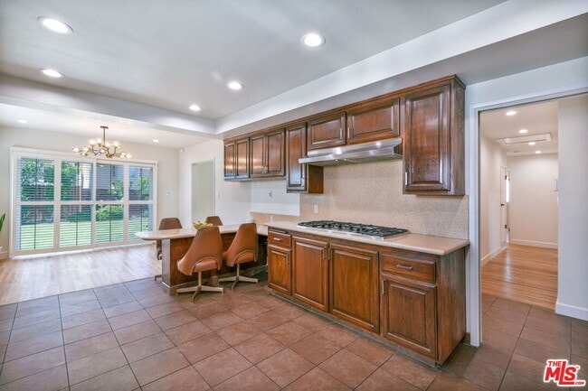 Building Photo - 5911 S Corning Ave