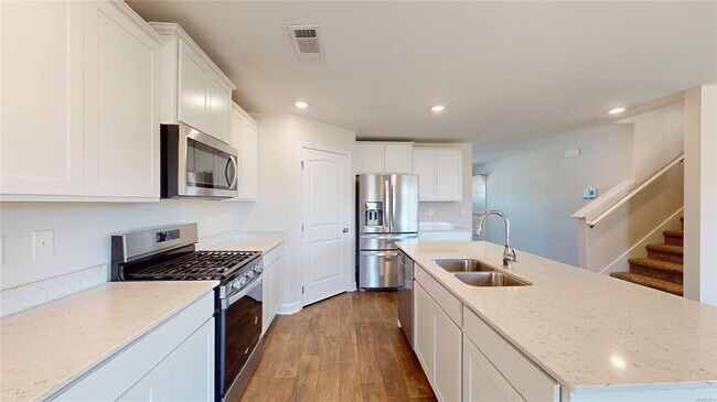 Building Photo - 7726 Shaddix St