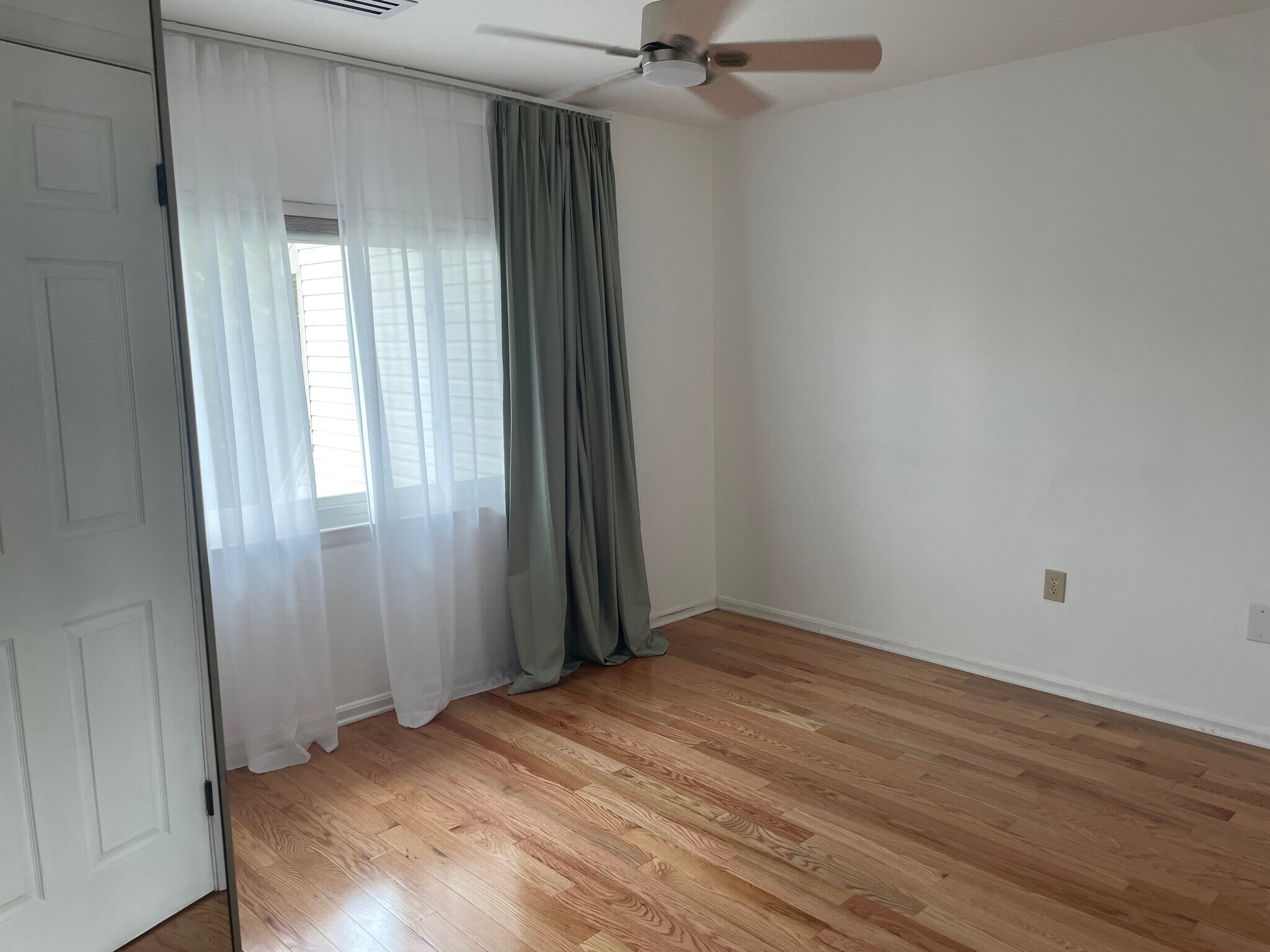 Building Photo - 18207 Leman Lake Dr