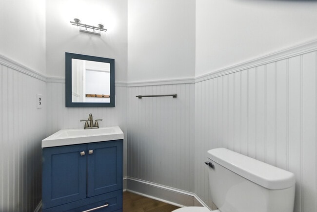 Building Photo - 3018 Silver Charm Cir