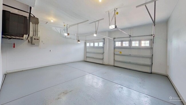 Building Photo - 4 bedroom / 3.5 bath home in Ravenel, SC