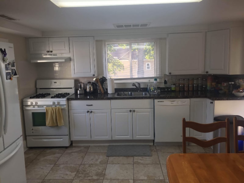 Building Photo - 32 Central Ave