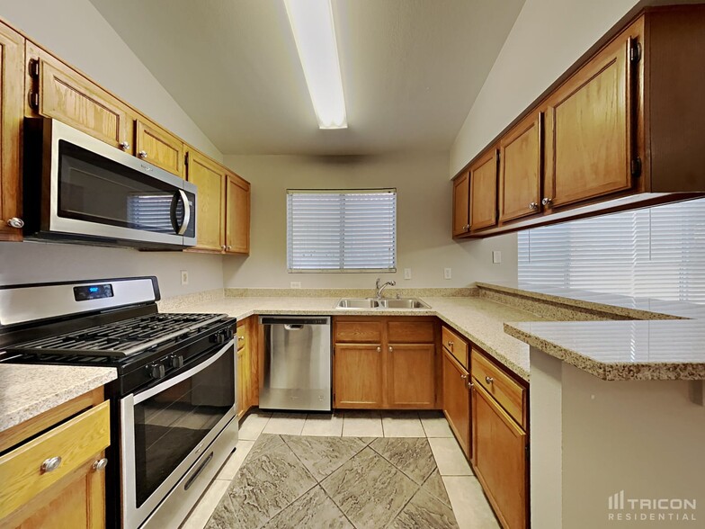 Building Photo - 2829 Du Barry Manor Ln