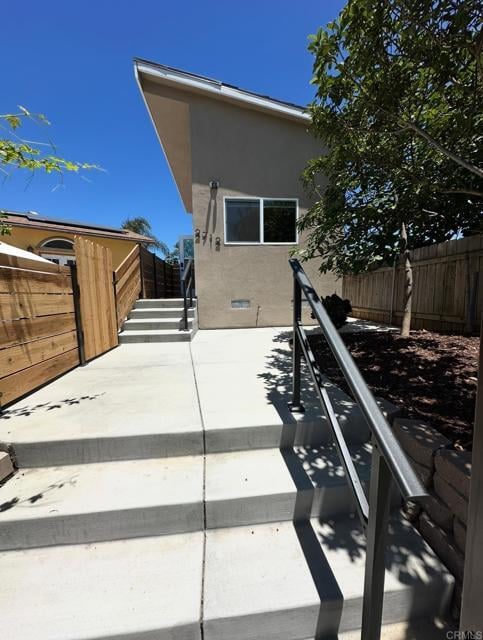 Building Photo - 2712 Elrose Dr