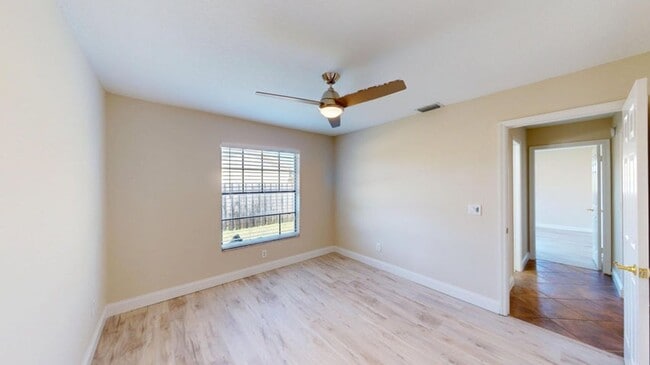 Building Photo - 11497 Anhinga Dr