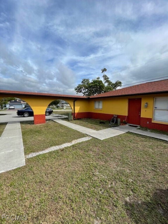 Building Photo - 1228 NE 9th St