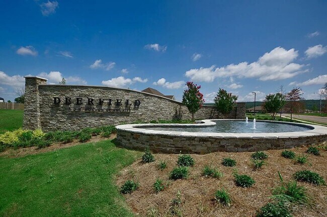 Building Photo - 396 Jackson Pt Cir