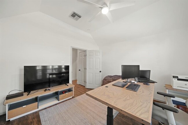Building Photo - 3718 Paigewood Dr