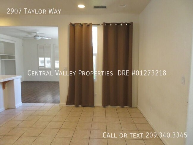 Building Photo - 2907 Taylor Way