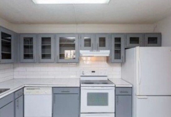 Building Photo - 14850 Naranja Lakes Blvd