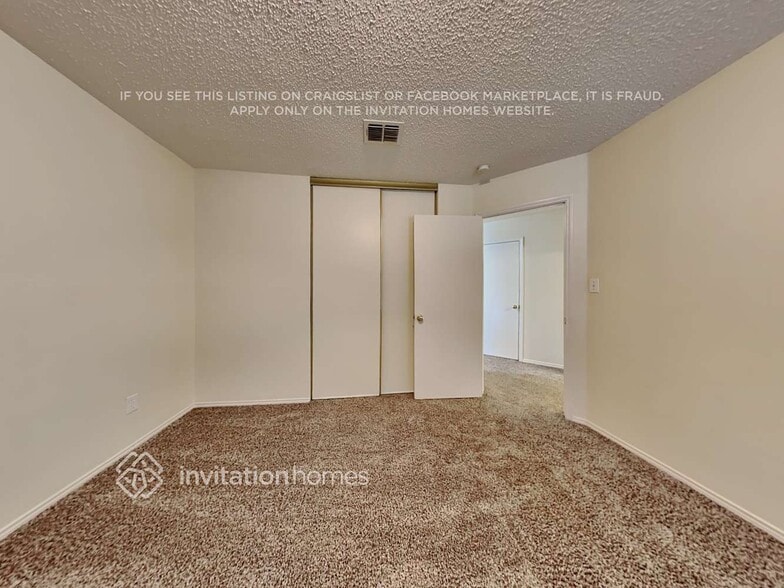 Building Photo - 4419 Cedar Crest Dr