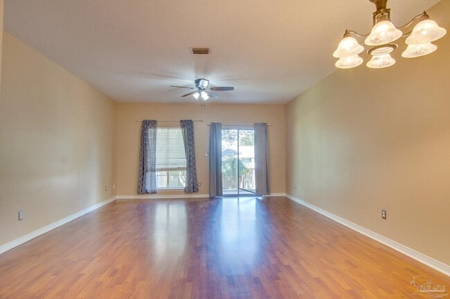 Building Photo - 2741 Bay Club Dr