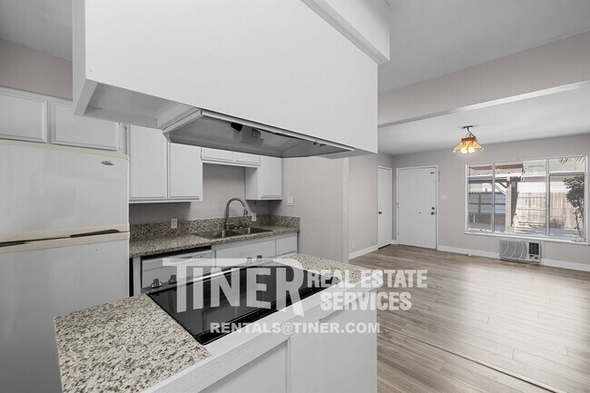 Building Photo - 7851 Winding Way