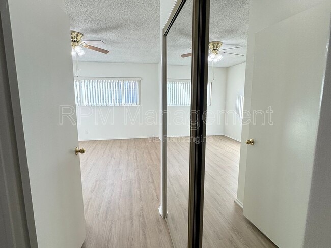 Building Photo - 4350 Troost Ave