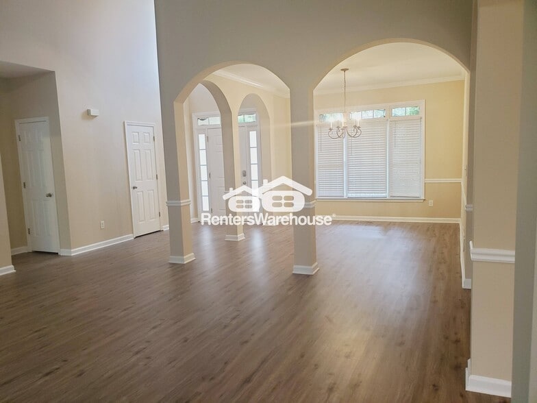 Building Photo - 130 Copper Leaf Way