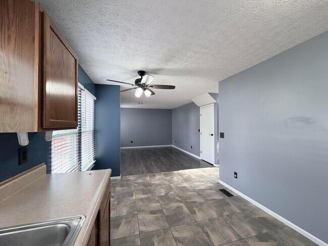 Building Photo - 5328 Cherry Bud Ct