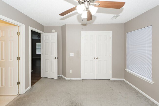 Building Photo - 3 Bedroom 2 Bath Home in Scotts Mill - Summerville