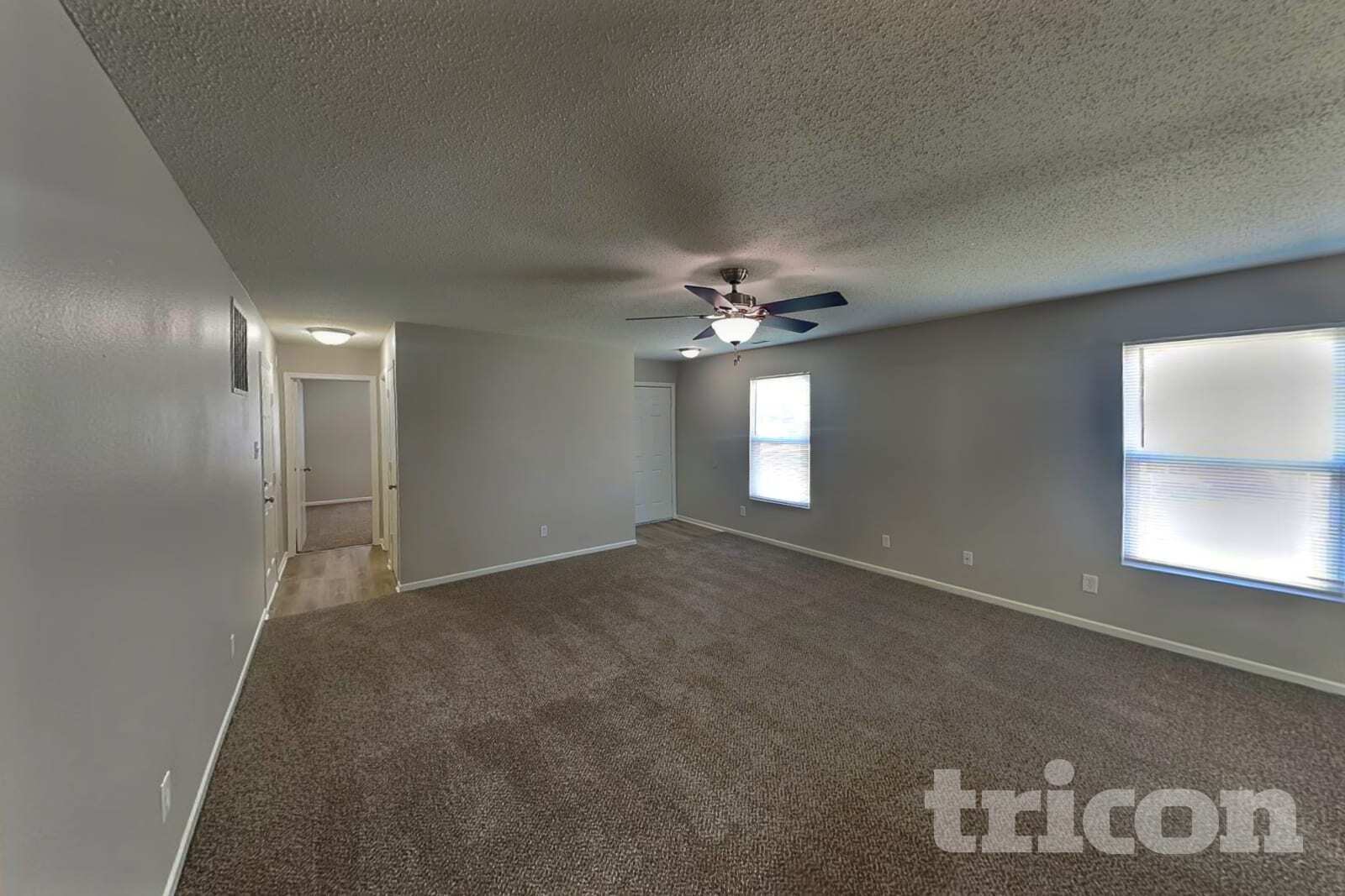 Building Photo - 2869 Ludwig Dr