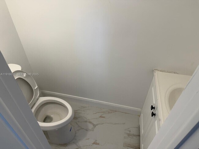 Building Photo - 5782 W 26th Ave