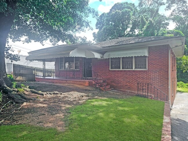 Primary Photo - 4-Bedroom Ranch in the Heart of Atlanta – ...