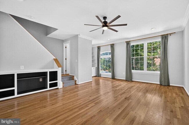Building Photo - 967 Herons Run Ln