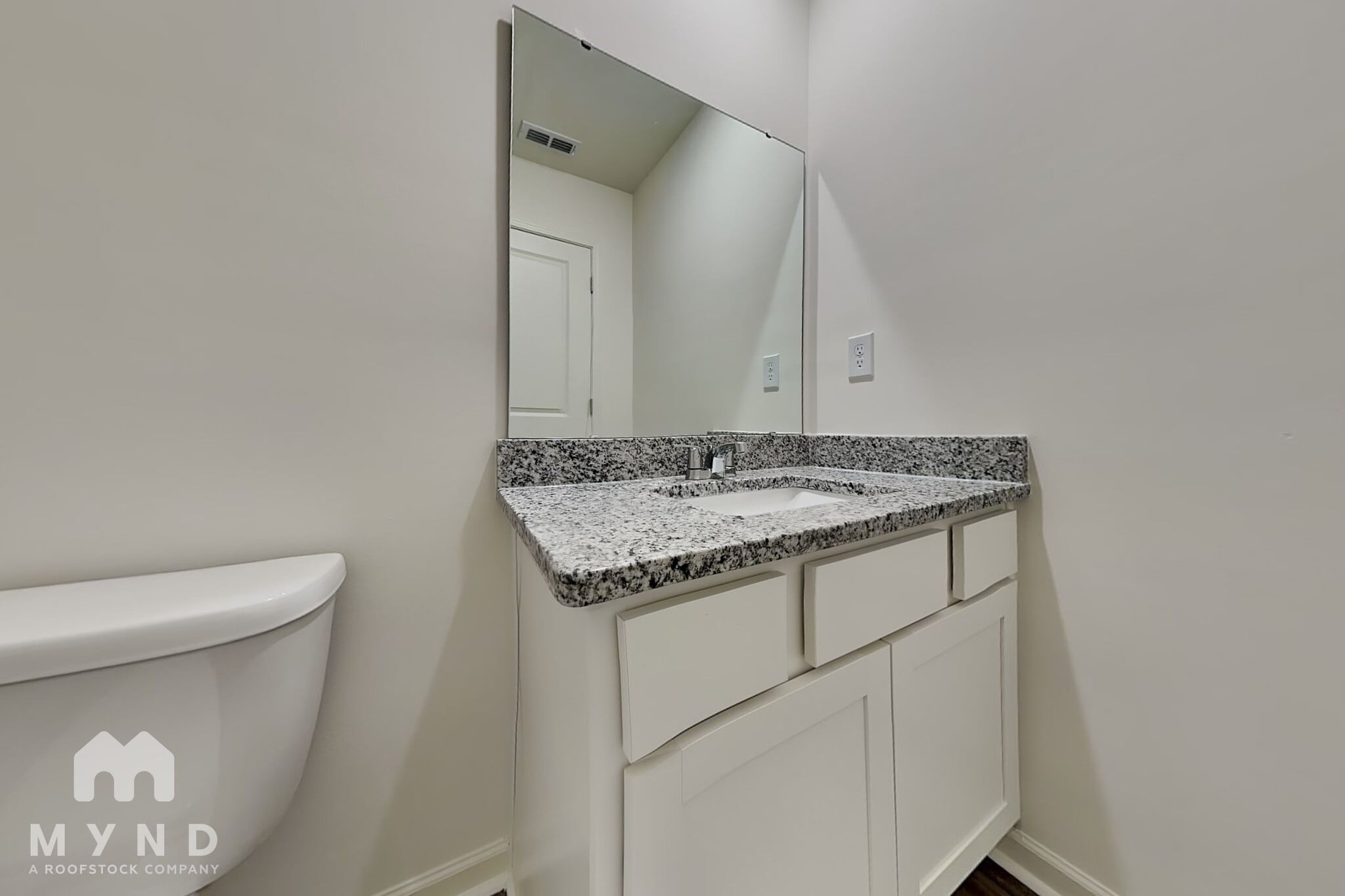 Building Photo - 3036 Fulong Dr