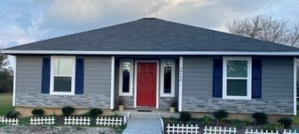 Building Photo - 20734 Ruby St