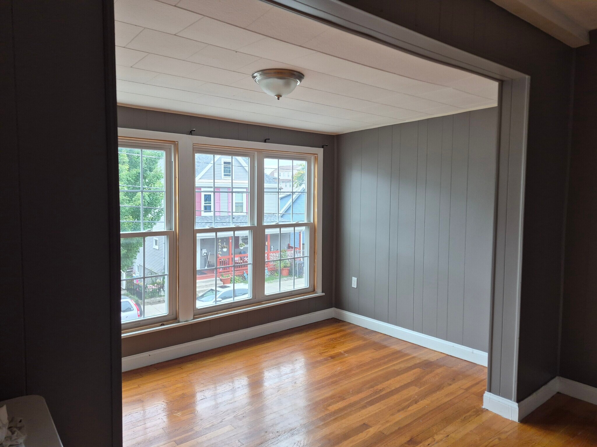 Living room - 9 Derne St