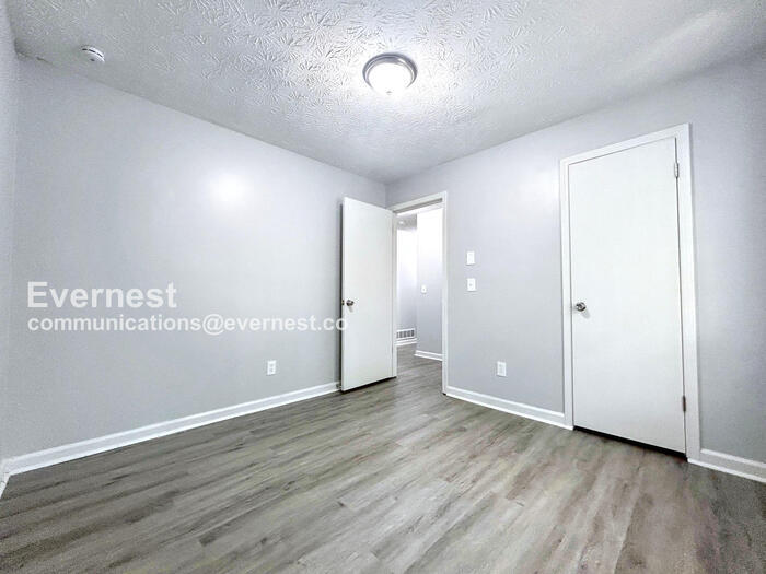 Building Photo - 118 Blackhawk Trail