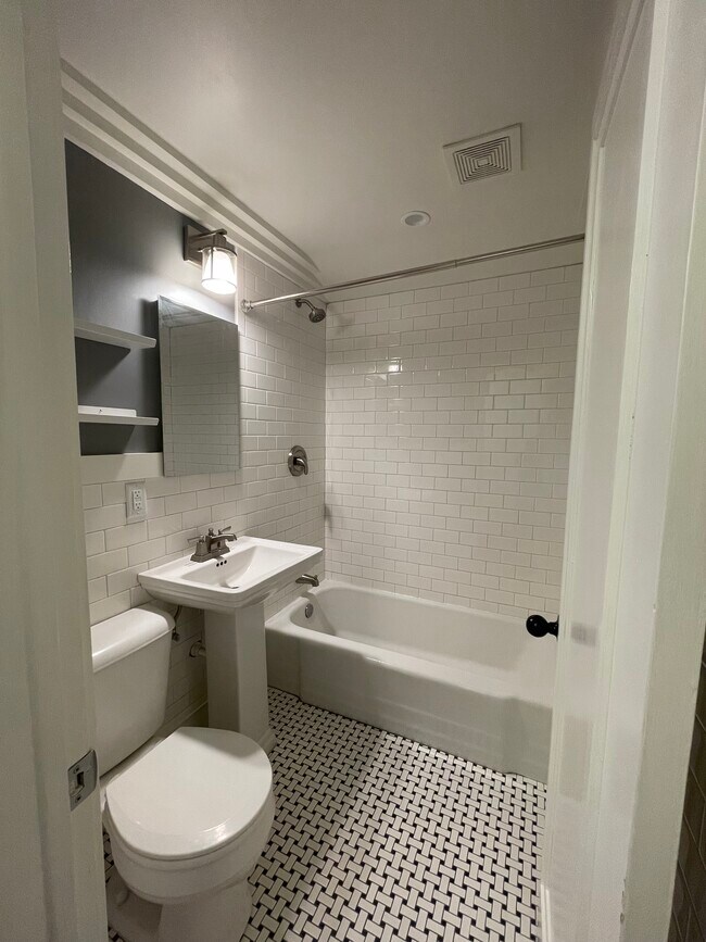 Building Photo - 2376 N 56th St