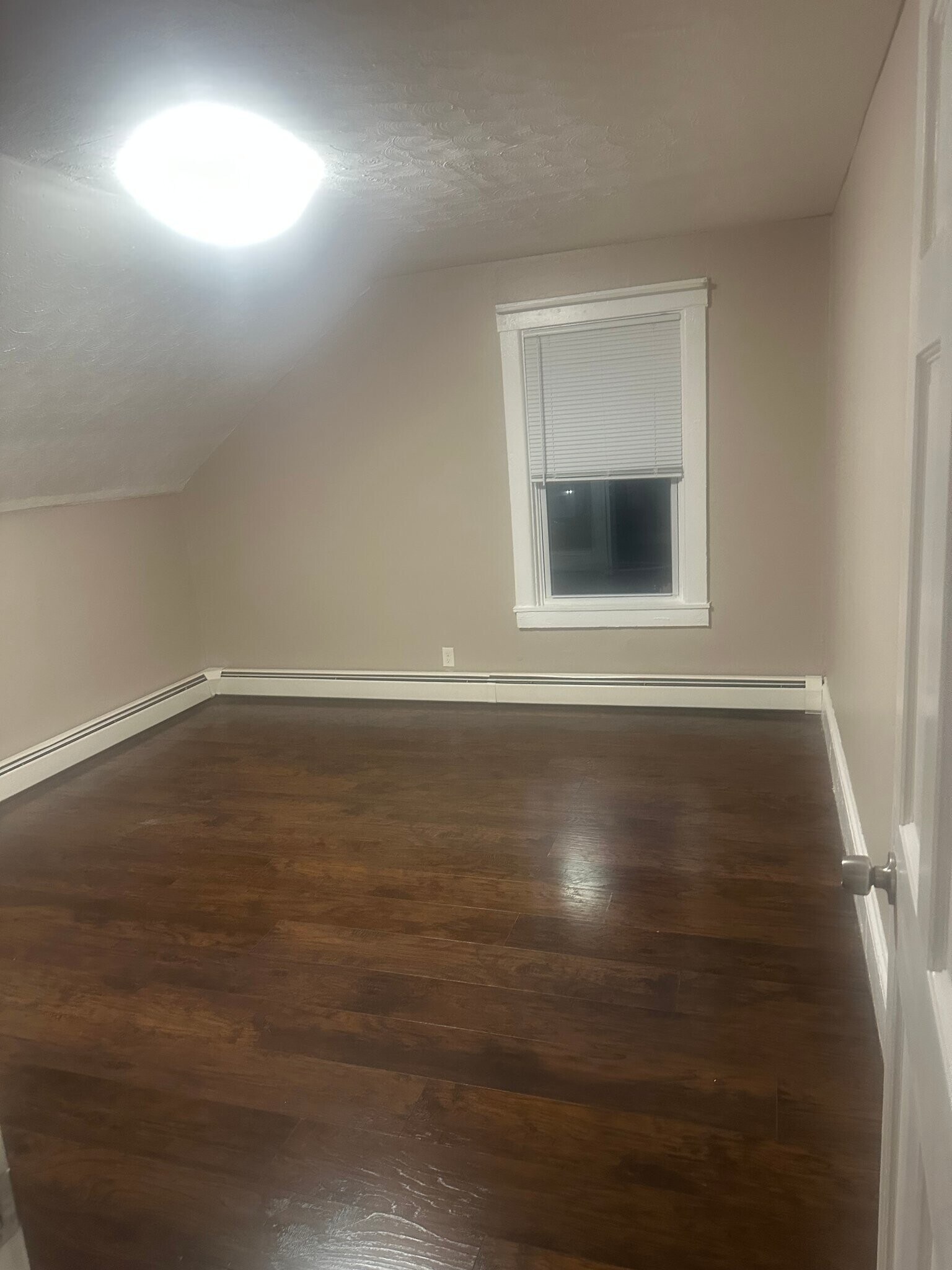 Building Photo - 13 Washington St