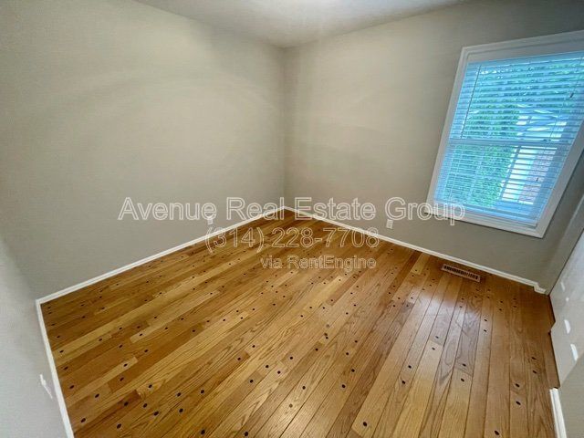 Building Photo - 514 Redondo Dr