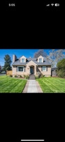 Building Photo - 520 S Wilbur Ave