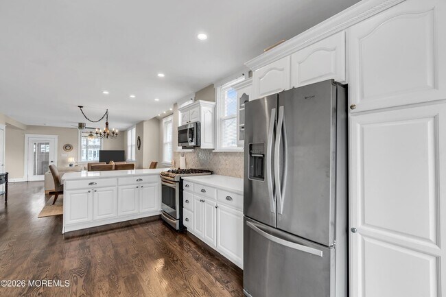 Building Photo - 524 Fisk Ave