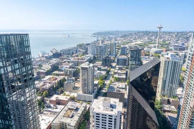 Building Photo - 2Bd/2Ba Seattle Condo