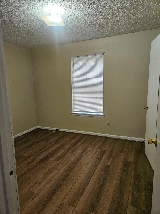 Building Photo - 7317 Patterson Road