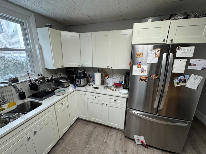 Building Photo - 142 Powder House Blvd