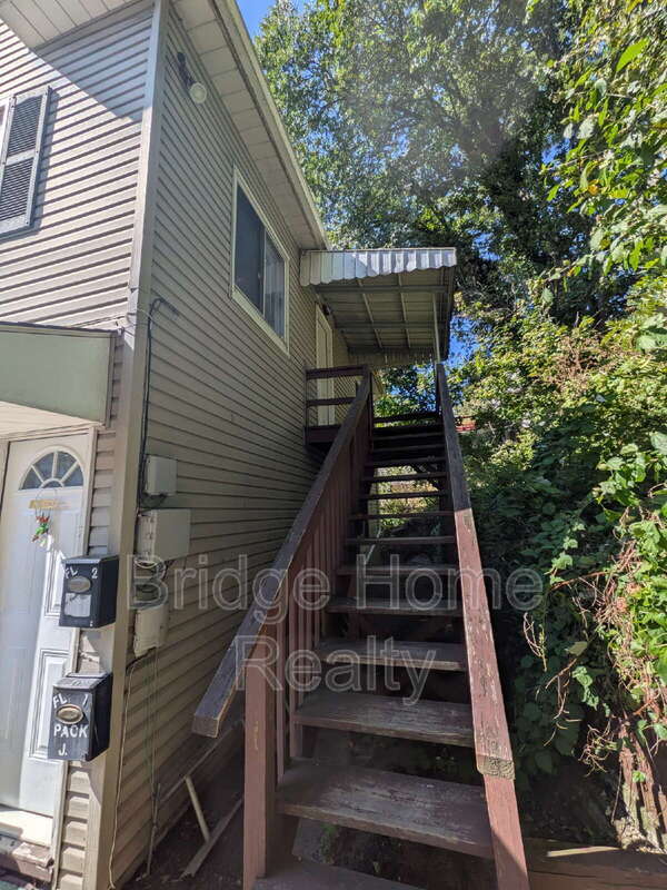 Building Photo - 2404 S 18th St