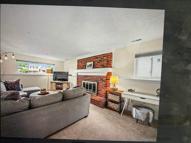 Building Photo - 1700 Copeland Cir