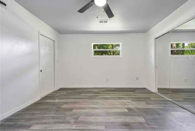 Building Photo - 610 5th St
