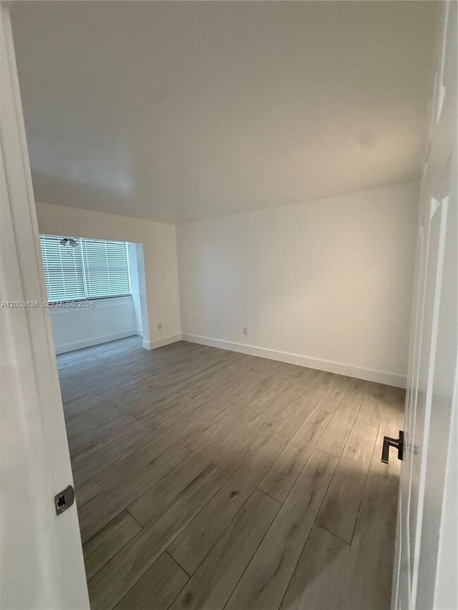 Building Photo - 200 Galen Dr