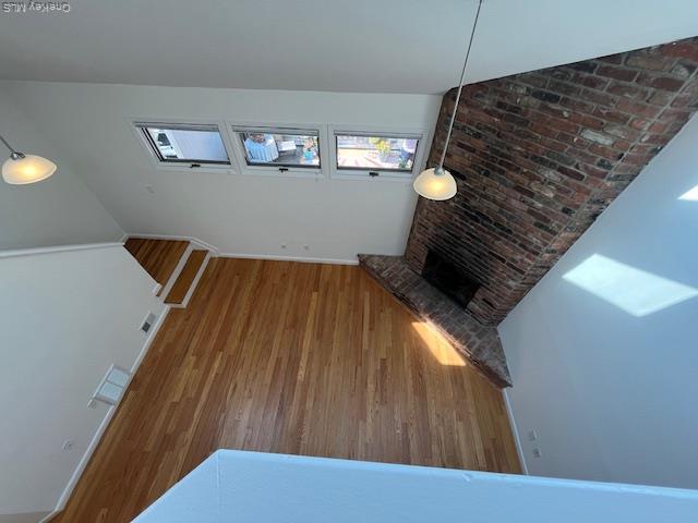 Building Photo - 44 Sintsink Dr E